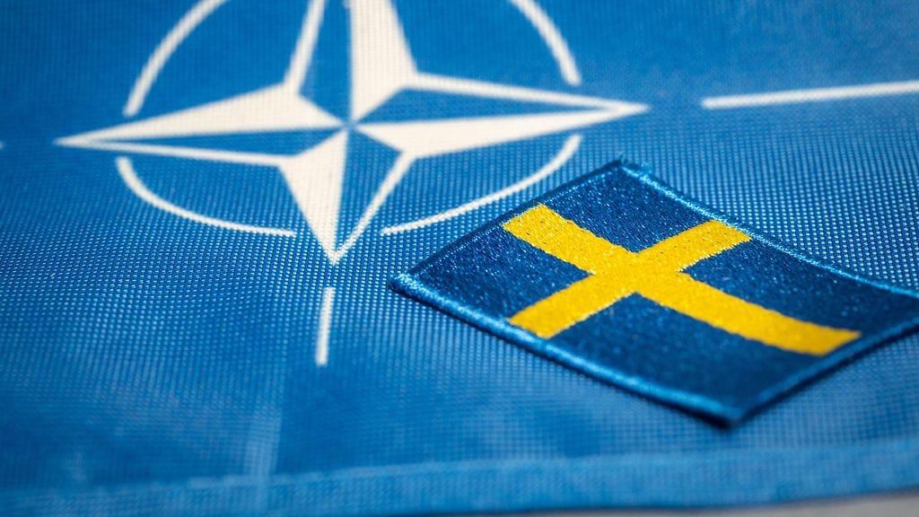 Kirby kertoi myös toimittajille tiedotustilaisuudessa, ettei olisi yllättynyt, jos puhelun aikana keskusteltiin myös F-16-hävittäjäkoneiden modernisoinnista.