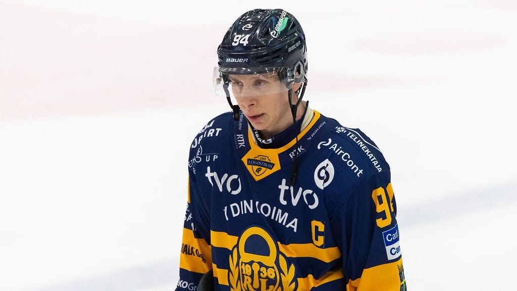 Anrei Hakulinen jatkaa uraansa Saksassa.