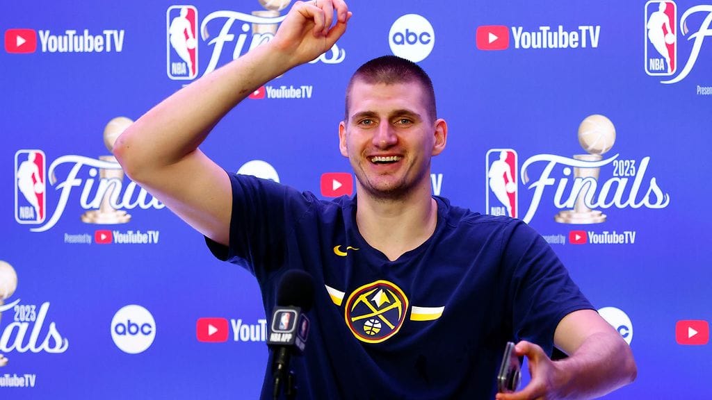 Nikola Jokic valittiin NBA:n kauden parhaaksi pelaajaksi.