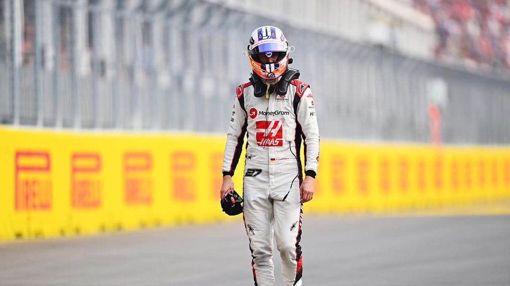 Saksalaiskuljettaja tipahti viidenneksi.