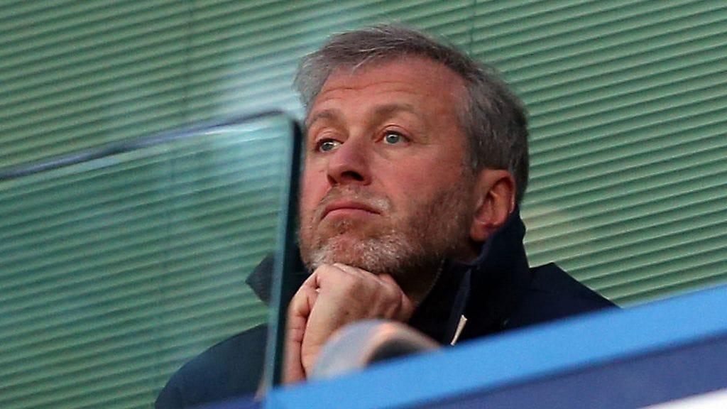 Chelsean ex-omistaja Roman Abramovitsh ei ole täyttänyt vuoden takaista lupaustaan.