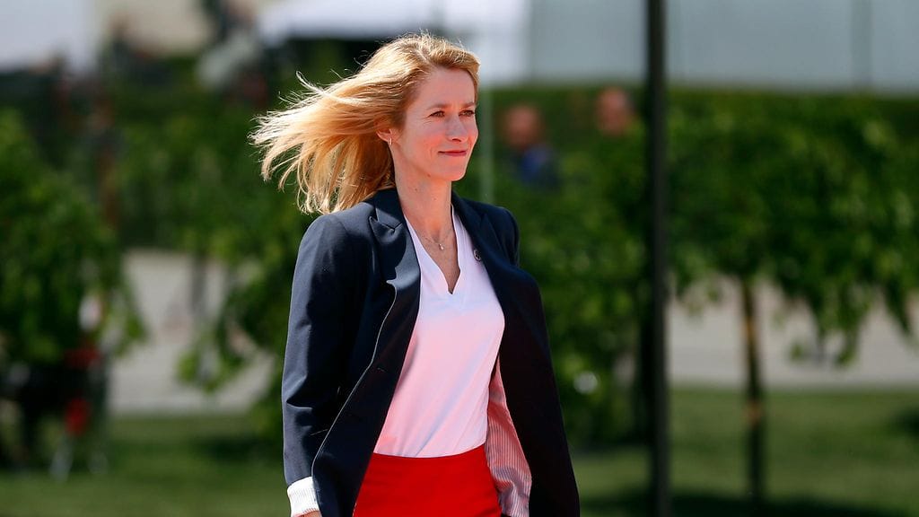 Virossa vaaditaan pääministeri Kaja Kallaksen eroa.