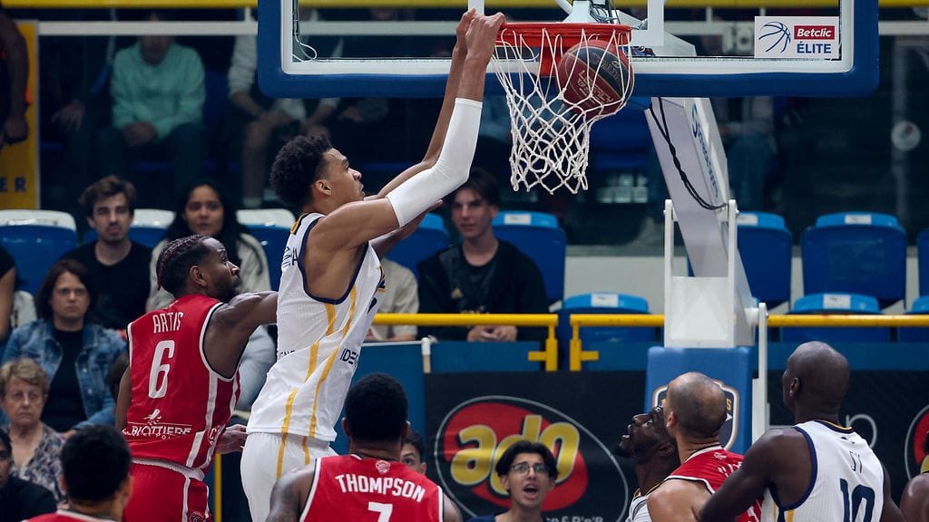 GettyImages-1493460652