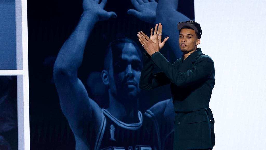 Wembanyama odotetusti NBA-varaustilaisuuden ykkösnimi.