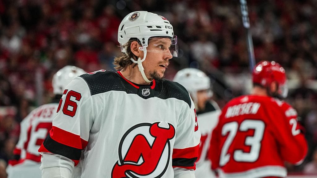 Erik Haula teki kolmivuotisen sopimuksen New Jersey Devilsin kanssa.