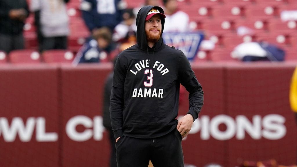 Carson Wentz ampui mustakarhun ja sai sosiaalisessa mediassa kylmän vastaanoton.