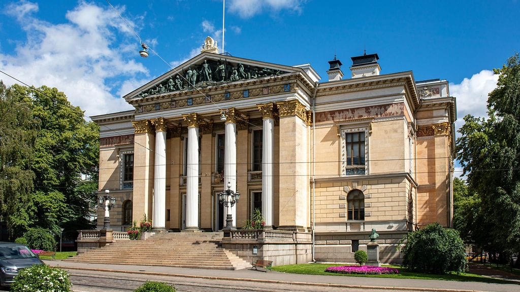 Säätytalossa tehdään peruskorjaus.