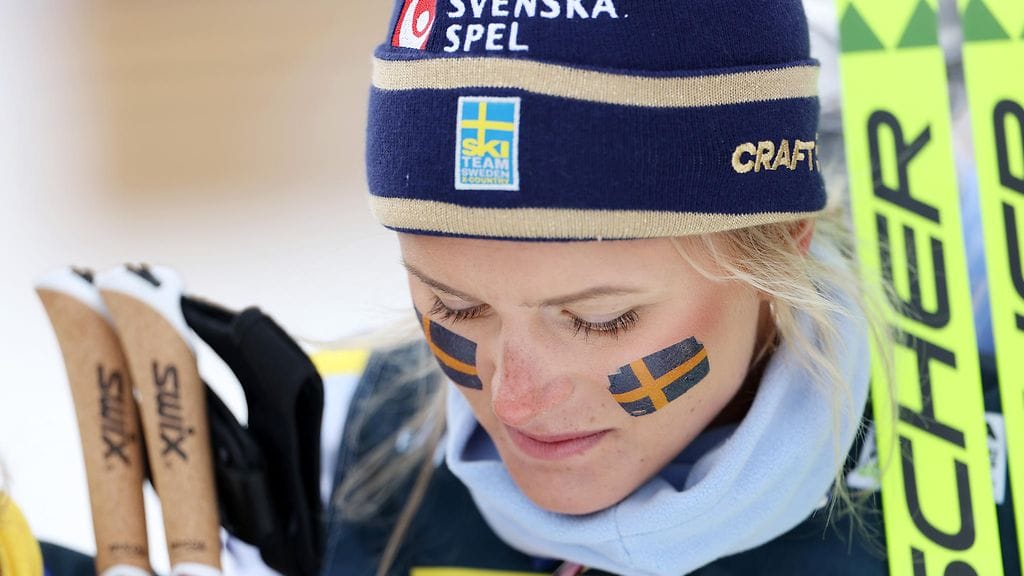 Frida Karlsson joutui poliisikuulusteluun autokolarin takia.