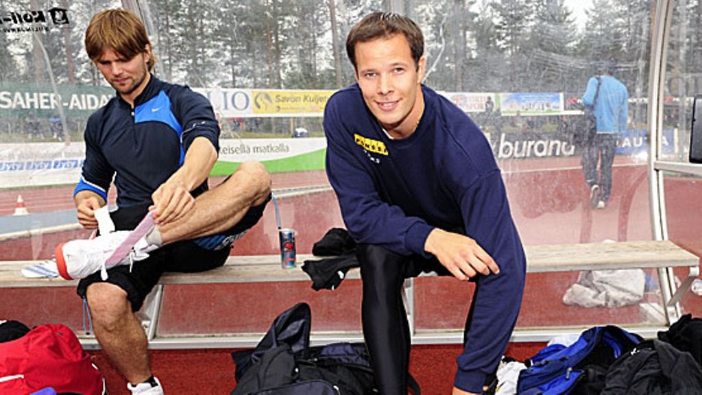 Harri Haatainen ja Tero Pitkämäki. Kuva: Heikki Saukkomaa/LEHTIKUVA.