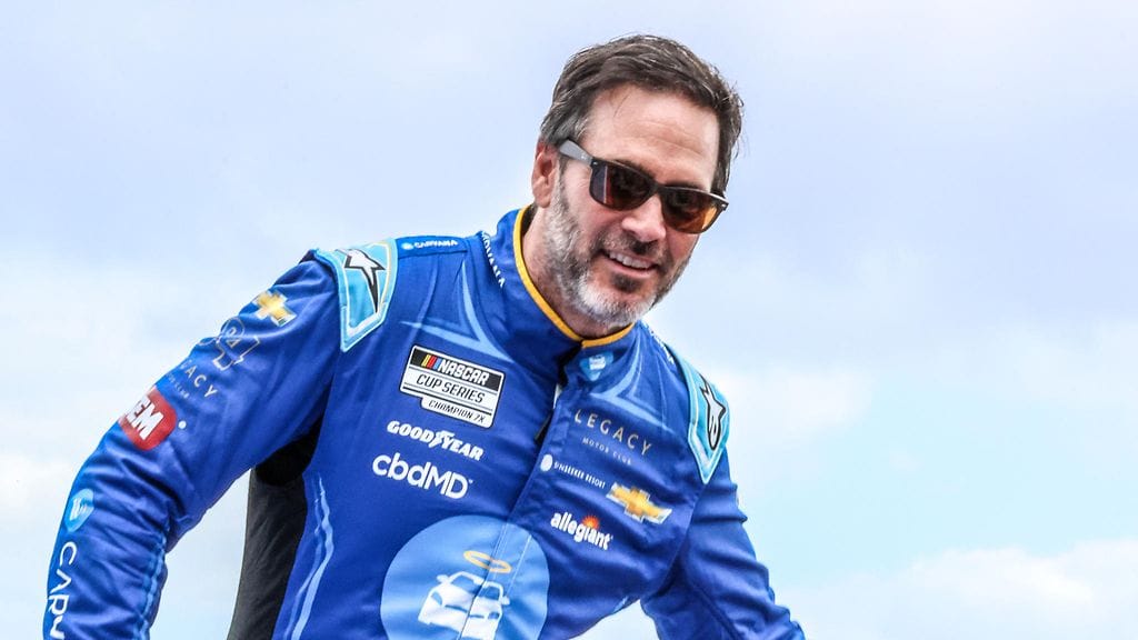 Nascar-tähti Jimmie Johnson on kokenut elämässään raskaita perhetragedioita.