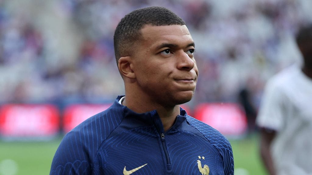 Kylian Mbappé puuttui Ranskaa riepottelevaan tilanteeseen.