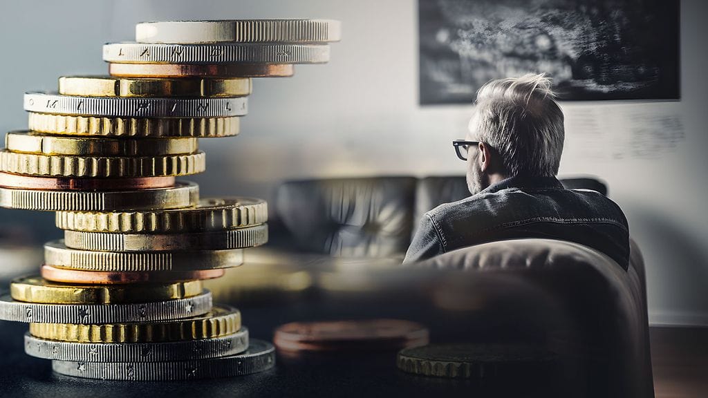 Lähivuosina eläköityvät suomalaiset odottavat tulojensa putoavan selvästi, kun heidän eläkepäivänsä koittavat.