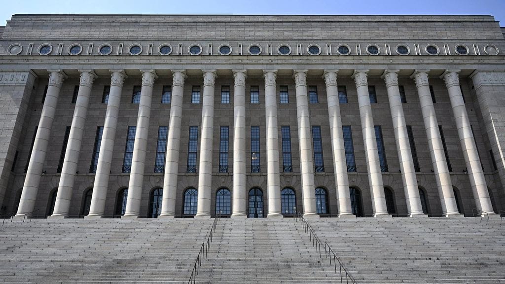 Oppositiossa SDP:n, keskustan ja vasemmiston kannatus on puolestaan kasvanut, kertoo Ylen kannatusmittaus.