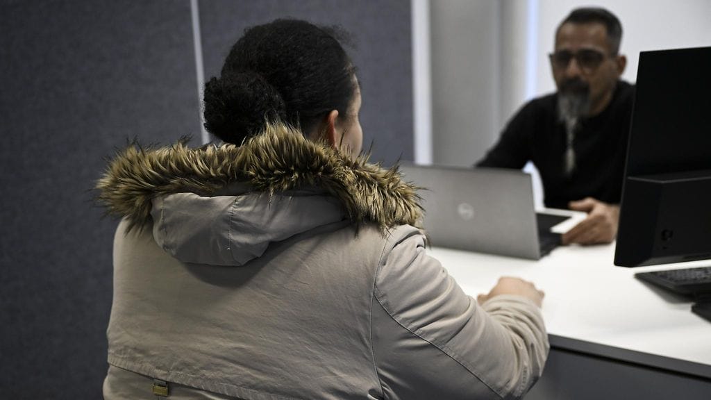 Liki kaksi kolmannesta vastanneista on sitä mieltä, että maahanmuutolle tulisi määritellä Suomessa selkeät kriteerit.