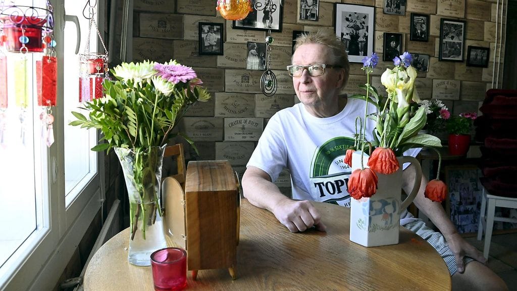 Iskelmälaulaja, lauluntekijä Kisu Jernström Inkoossa 14. kesäkuuta 2021.