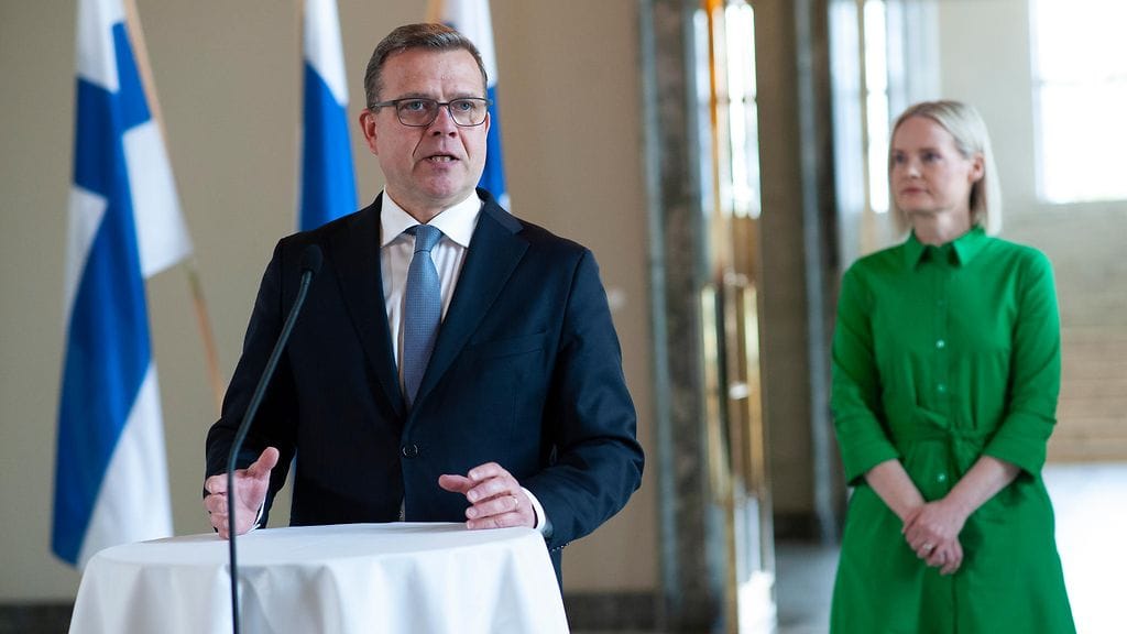 Orpon hallituksen tie on ollut toistaiseksi lyhyt, mutta kivinen.