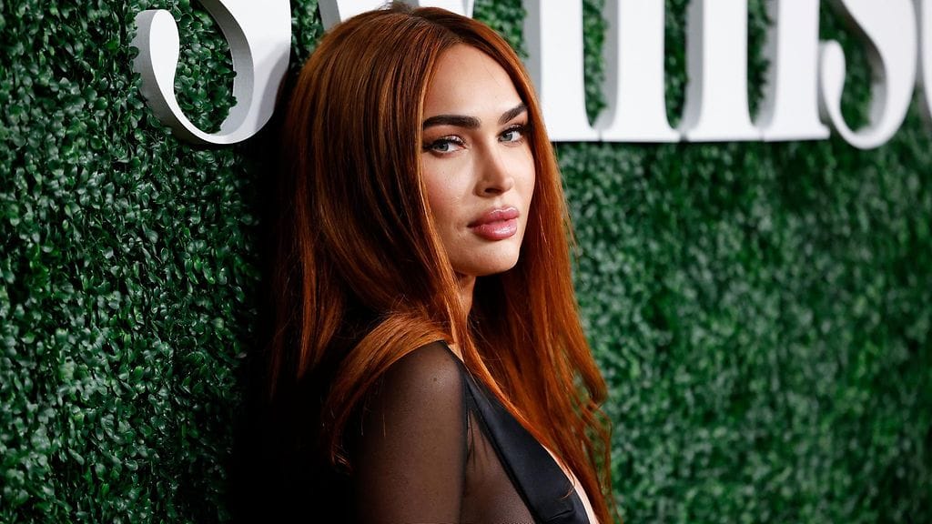 Megan Fox hankki uusia tatuointeja.