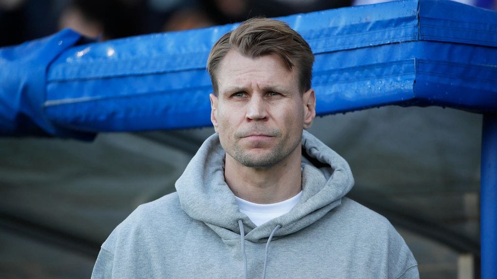 HJK antoi potkut päävalmentaja Toni Koskelalle – näin toimitusjohtaja Aki Riihilahti perustelee kovaa päätöstä
