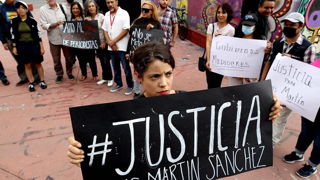 Meksikossa on Toimittajat ilman rajoja -järjestön mukaan surmattu vuoden 2000 jälkeen yli 150 toimittajaa.