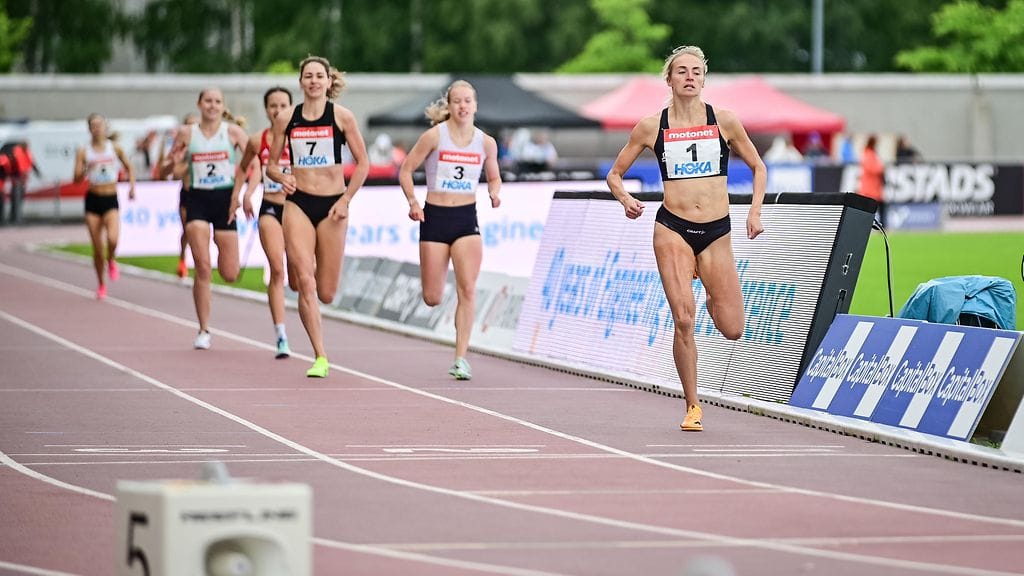 Huippuajalla säväyttänyt suomalaistähti paiskii töitä harjoitusten lomassa: ”Se on sopinut oikein hyvin”