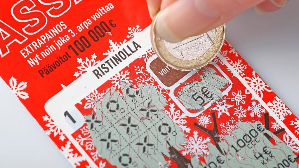 Sisäministeriö aloittaa esiselvityksen raaputusarpojen lahjaksi antamisen sallimisesta.