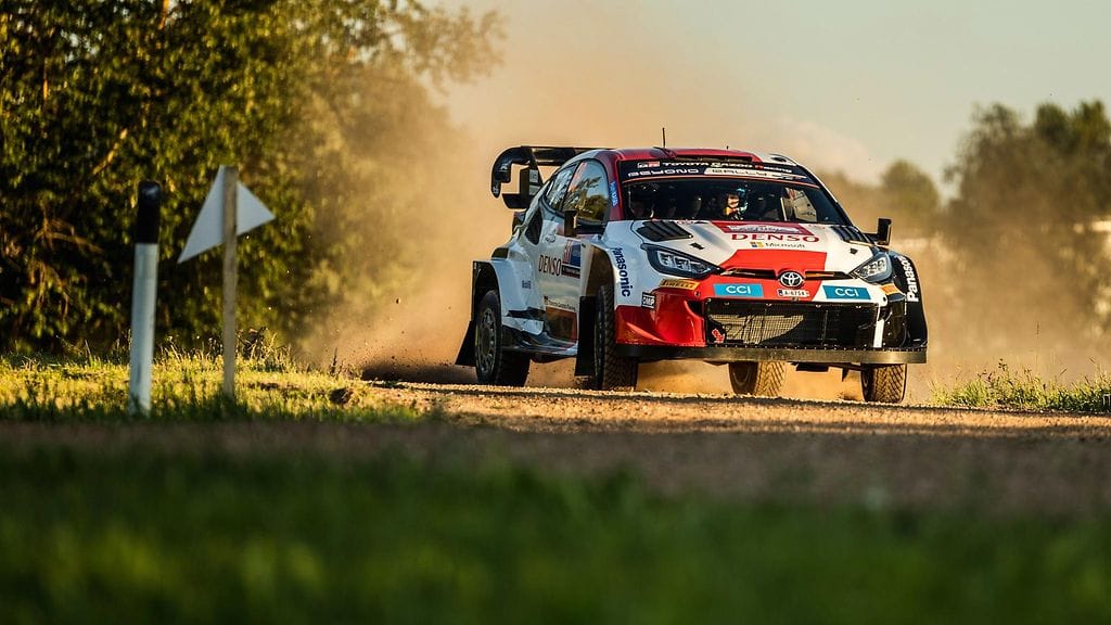 Kalle Rovanperä kauhisteli avauspätkää: "Puskin täysillä koko ajan"