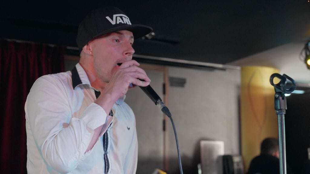 SINKKULAIVA_S1_EPS01_TOMMI_002