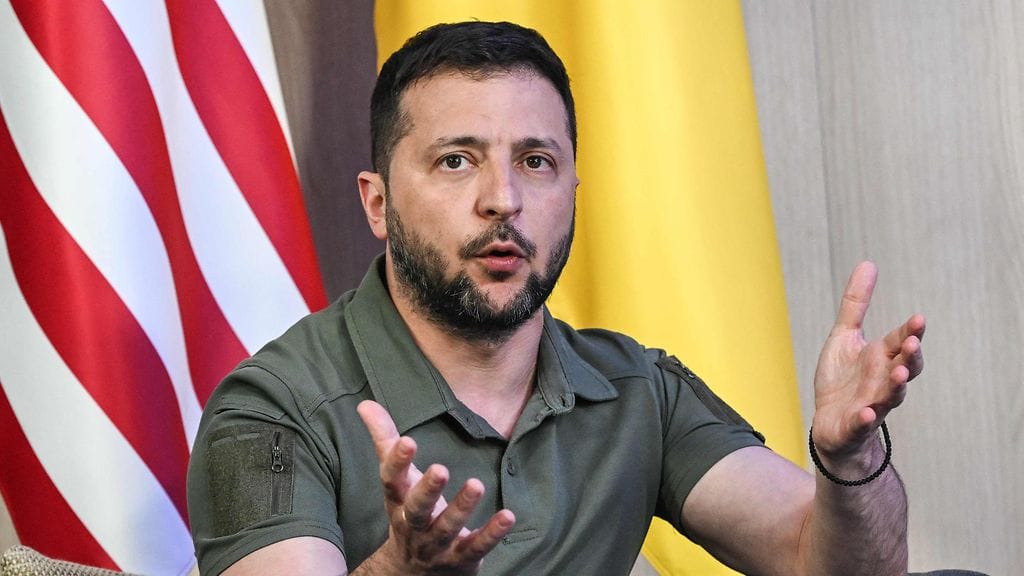 Ukrainan presidentti Zelenskyi: "Rajoitusten jatkamista ei kerta kaikkiaan voi hyväksyä ja suoraan sanoen se on antieurooppalaista". Kuva on otettu 12. heinäkuuta.