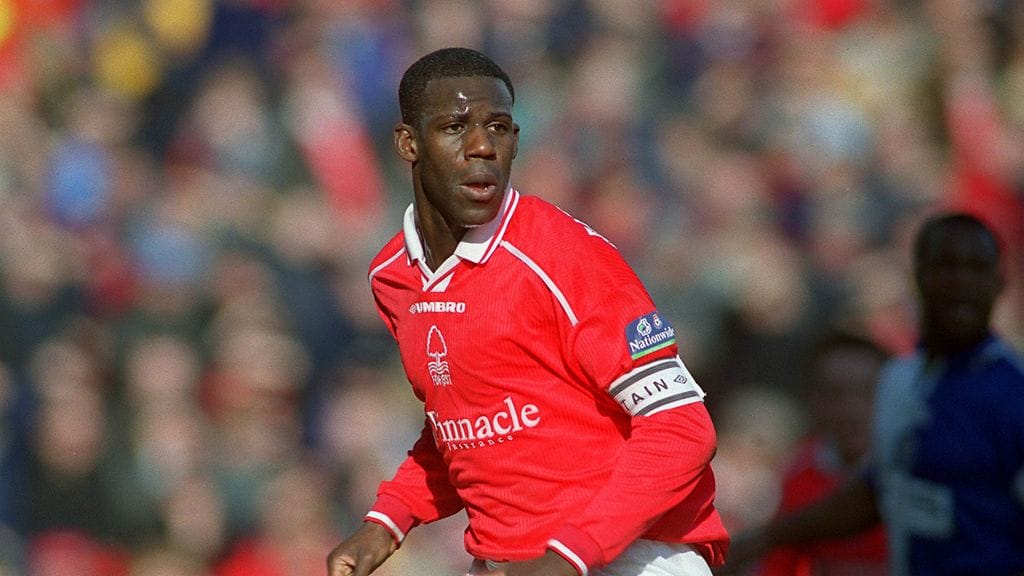 Chris Bart-Williams Nottinghamin paidassa vuonna 2000.