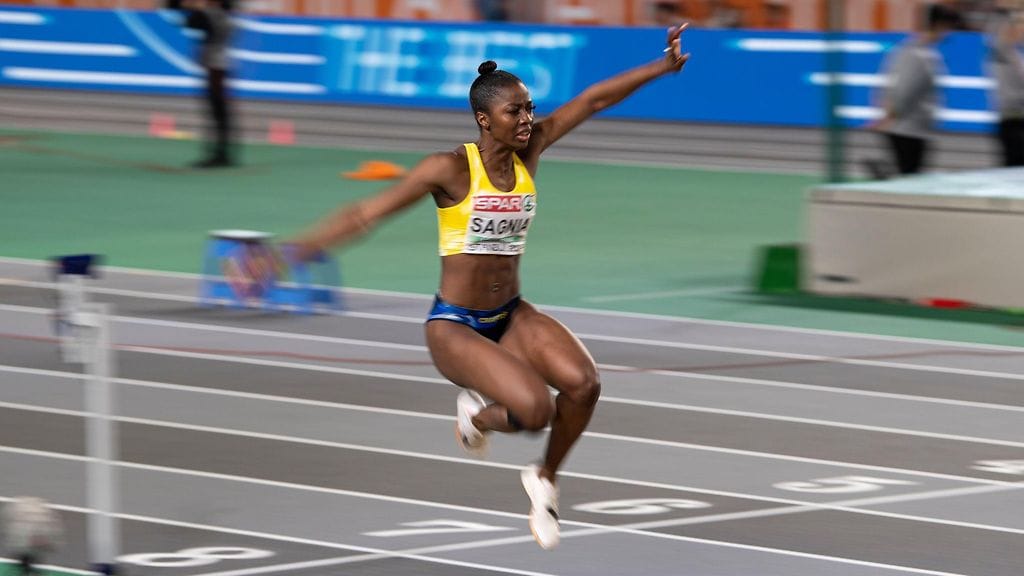 Vielä hallikaudella Khaddi Sagnia kilpaili ahkerasti. EM-kisoista irtosi seitsemäs sija tuloksella 657.