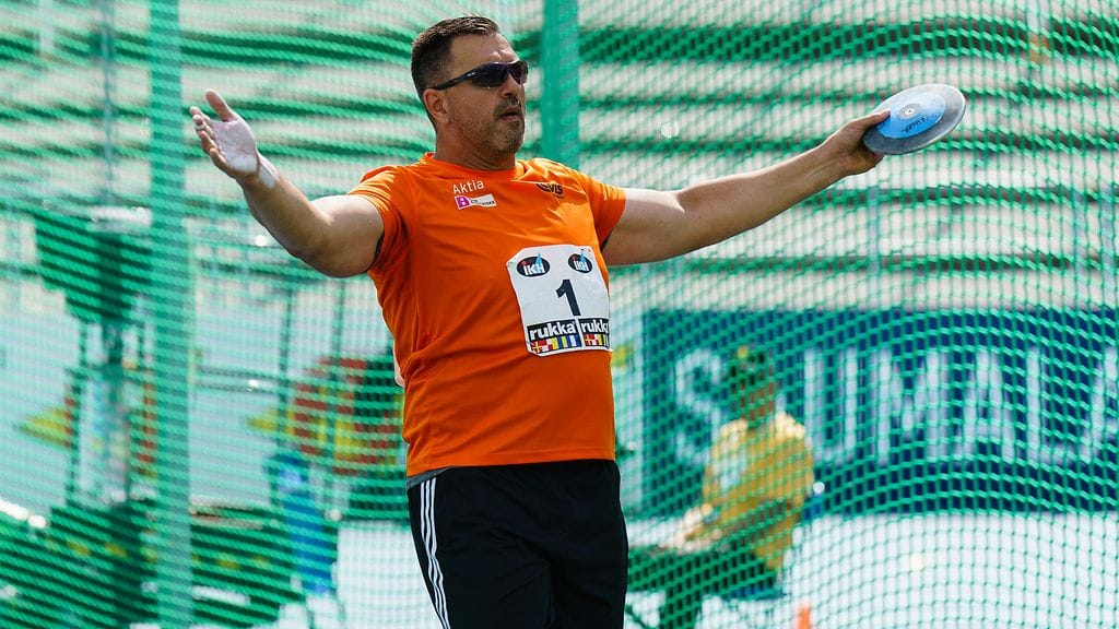 Frantz Kruger, 48, heitti jälleen Suomen mestariksi.