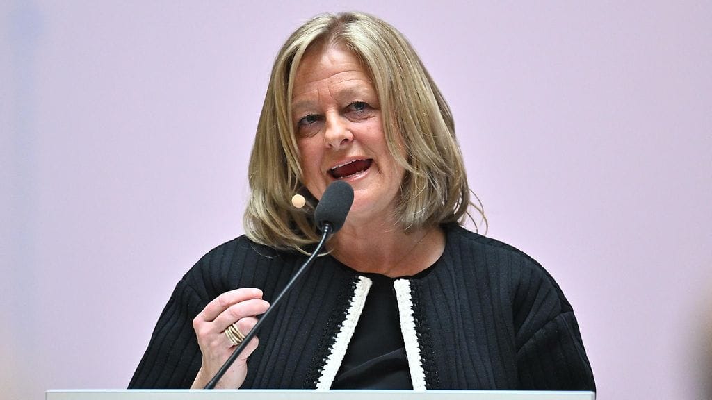 Allison Kirkby jättää tehtävänsä Telian toimitusjohtajana.