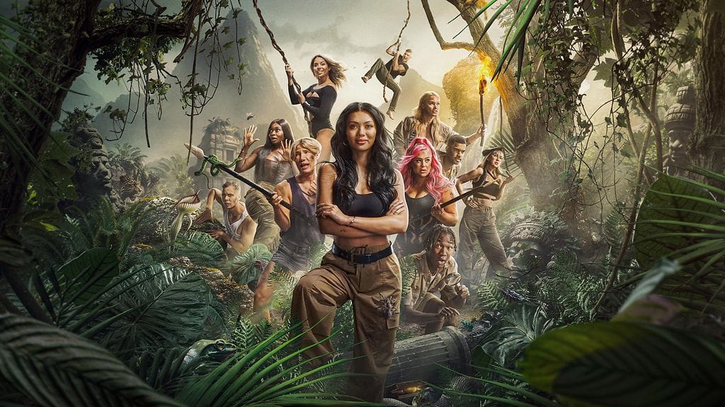 Shirly Karvinen juontaa Viidakon tähdet -sarjaa.