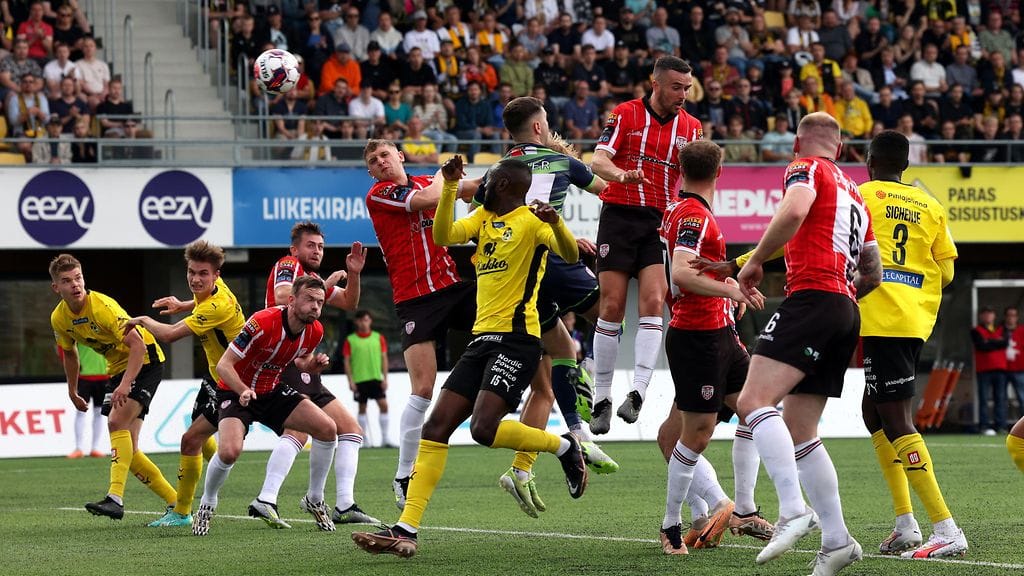 KuPS ja Derry päätyivät 3-3-tasapeliin Kuopiossa. Tulos tarkoittaa jatkopaikkaa pohjoisirlantilaisille.