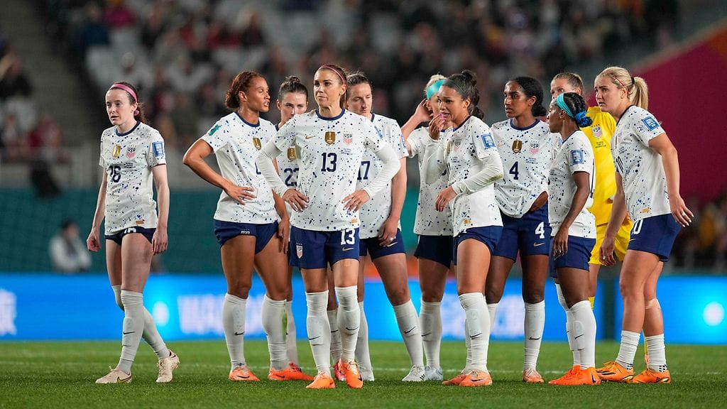 Yhdysvallat kohtaa jalkapallon MM-kisojen neljännesvälierissä Ruotsin.