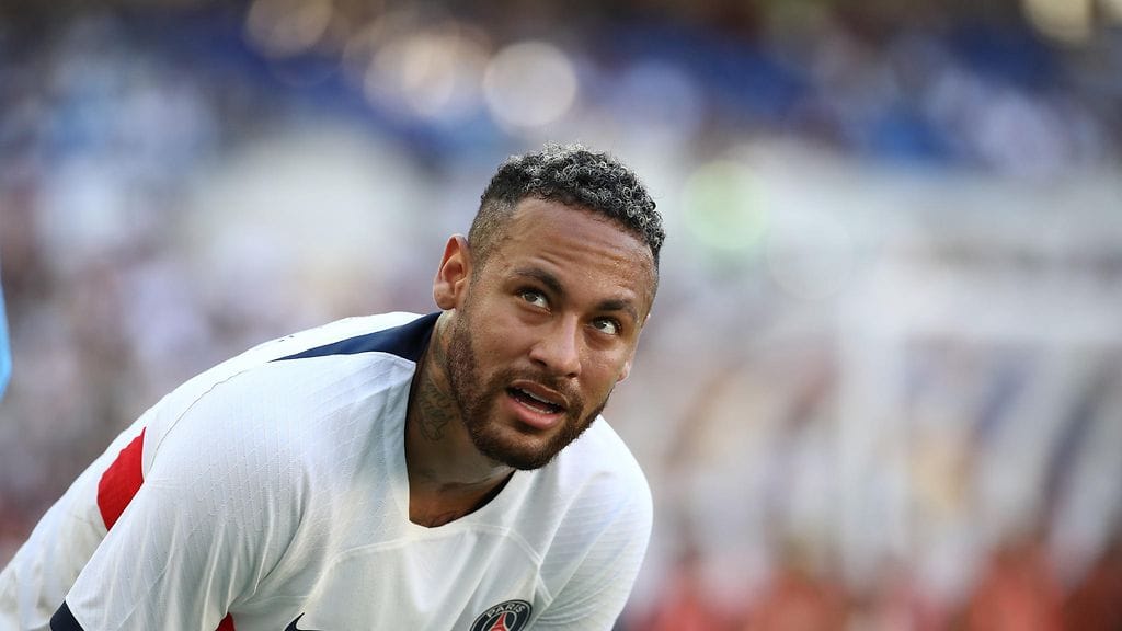 Neymar suosii saunassaan suomalaista Harvia-kiuasta.