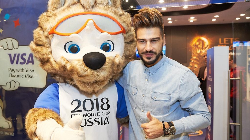 Jevgeni Savin on toiminut peliuransa jälkeen jalkapallolähettiläänä ja -bloggaajana.