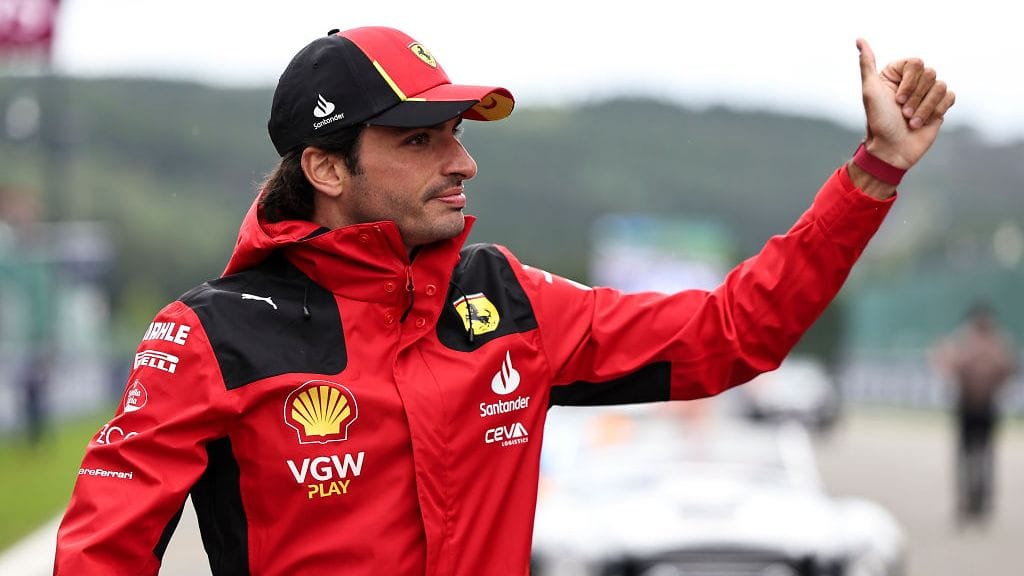 Carlos Sainz on tehnyt Auto Action -lehden mukaan esisopimuksen siirrosta Sauberille ensi kauden jälkeen.