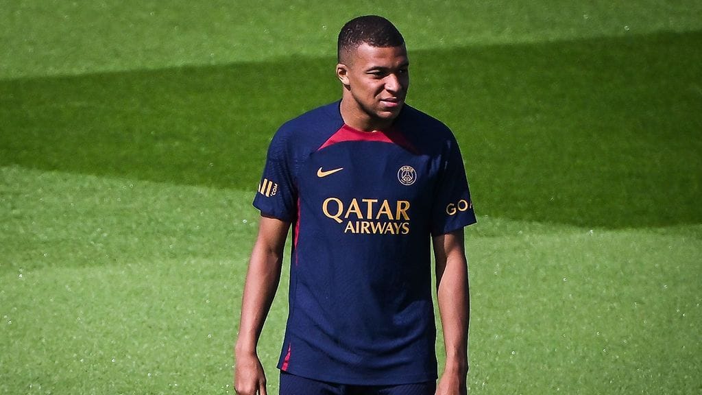 Kylian Mbappe ei ole tällä hetkellä PSG:n harjoitusvahvuudessa.