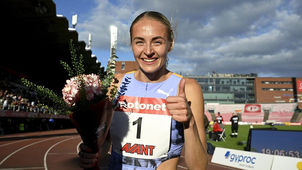 Eveliina Määttänen juoksi toista kertaa urallaan alle kahden minuutin 800 metrillä.