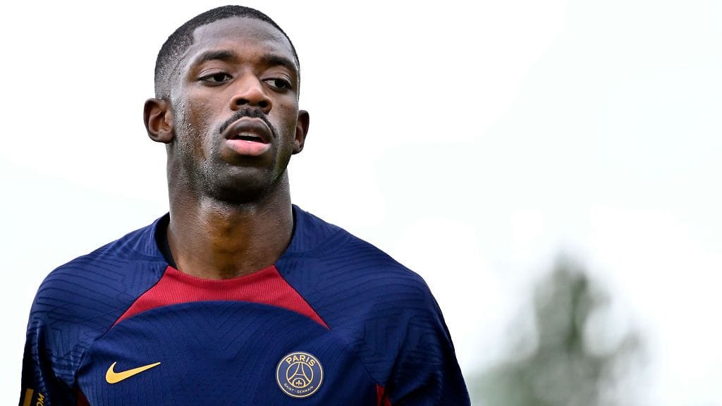 Ousmane Dembele siirtyy 50,4 miljoonalla eurolla Barcelonasta PSG:n riveihin.