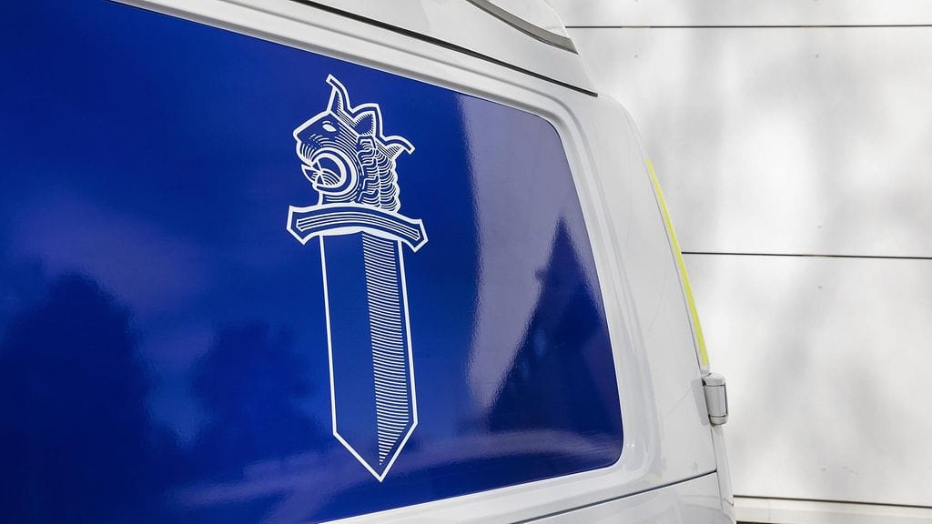 Poliisi epäilee törkeää varkautta raviradalla. Kuvituskuva.