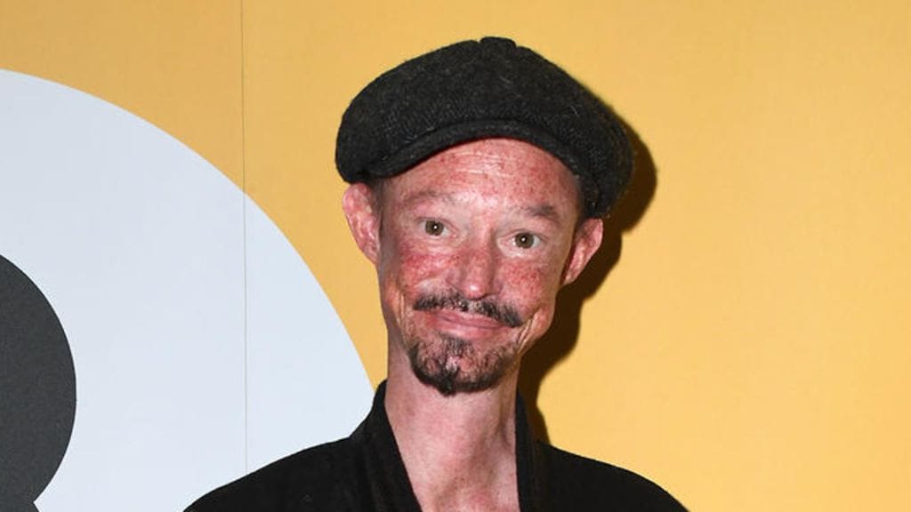 Näyttelijä Darren Kent on kuollut.