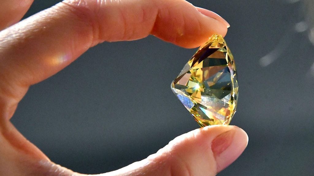 Kuvituskuva. Kadonneiden esineiden joukossa oli muun muassa kultakoruja ja korukiviä.