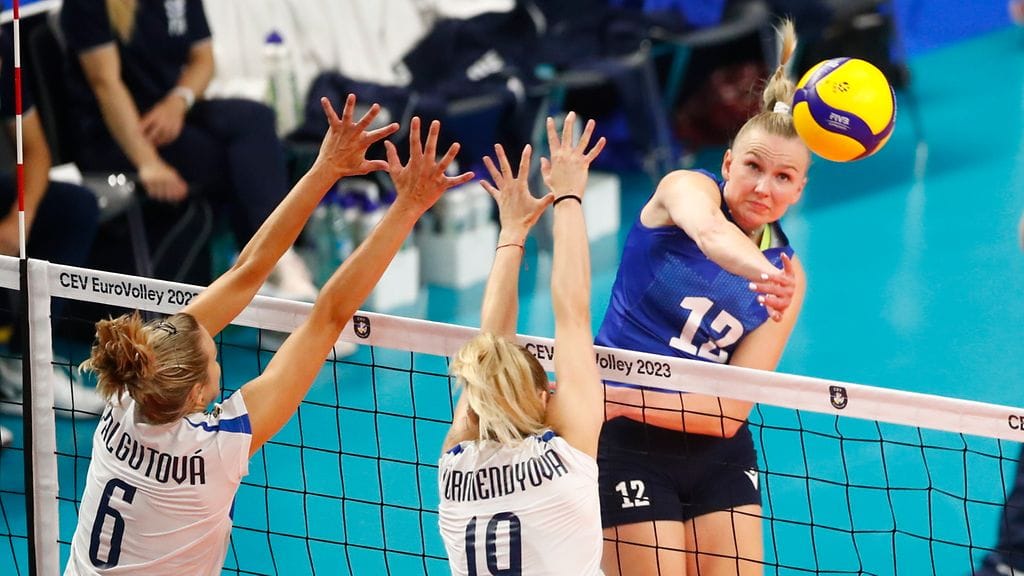 Suomi ei saanut EM-turnaukselleen voitokasta alkua.