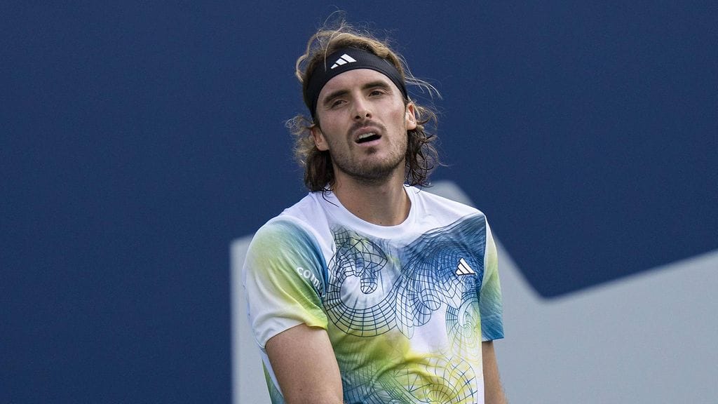 Stefanos Tsitsipas joutui hämmästyttävän häirinnän kohteeksi ottelussa Ben Sheltonia vastaan.