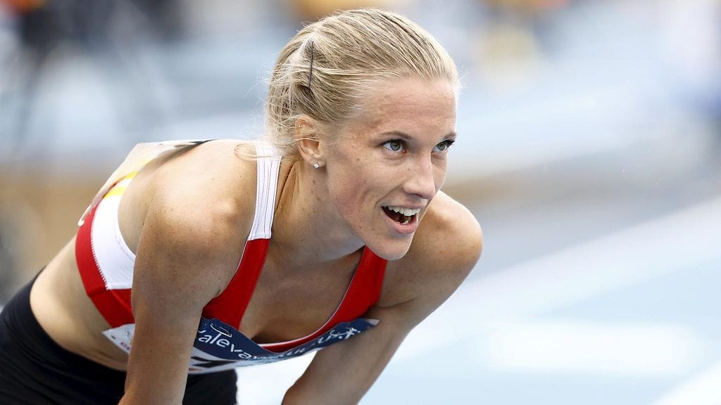 Camilla Richardsson lähtee tekemään omaa juoksuaan Budapestin kympillä.