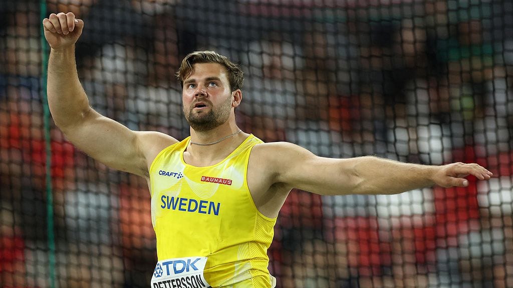 Simon Petterssonin heitto hylättiin.