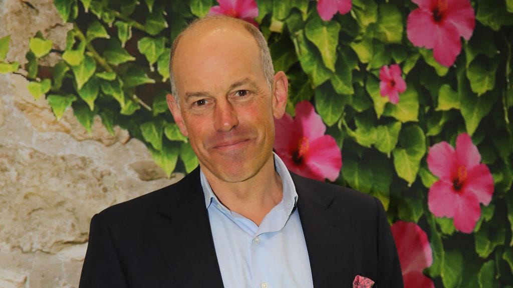 Tv-kasvo Phil Spencerin molemmat vanhemmat menehtyivät onnettomuuden seurauksena.