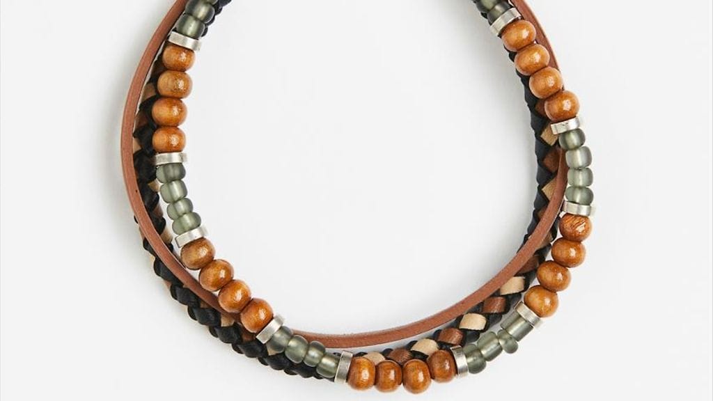 9dae4395-6afe-48e2-83f9-5182c156963a_H&M koru